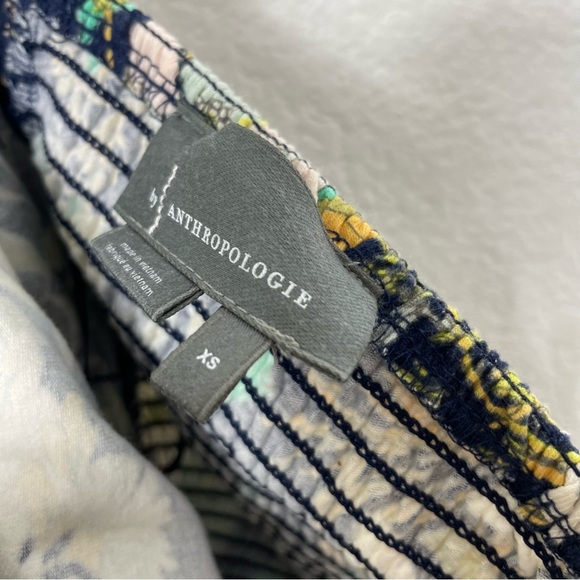 ANTHROPOLOGIE • Blue Floral Ruffle Sleeve Top - Picture 6 of 6